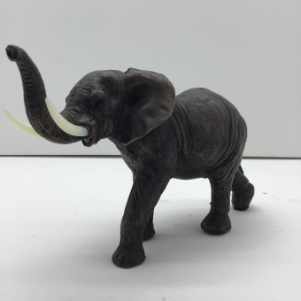 olifant polystone grijs 22x13